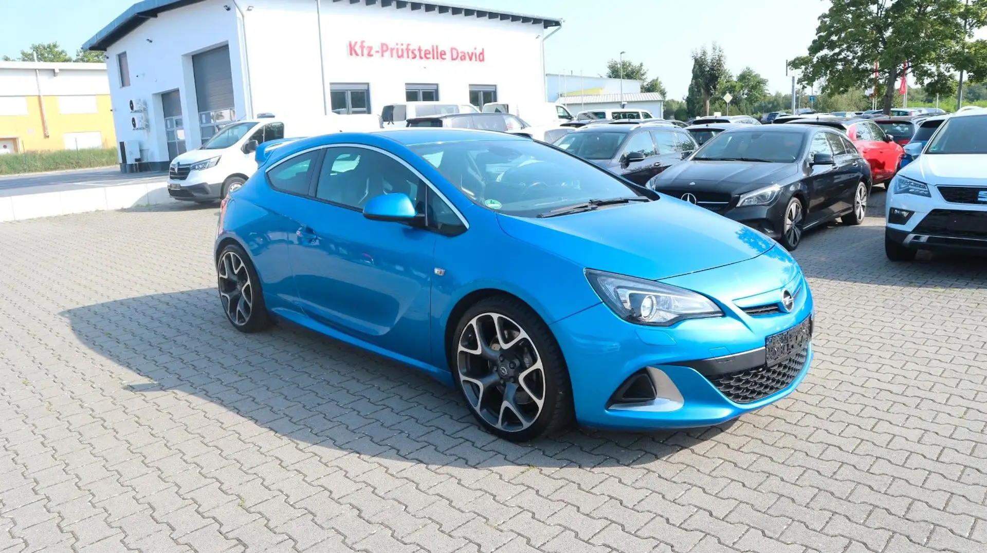 Opel Astra J 2.0 GTC OPC*Navi*8xfach Bereift* Niebieski - 2