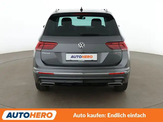Volkswagen Tiguan view 5