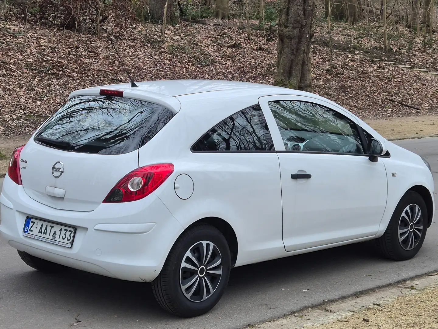 Opel Corsa 1.0i Enjoy  EURO 5.CT ET CAR PASS OK.12 MOIS GARA Wit - 2
