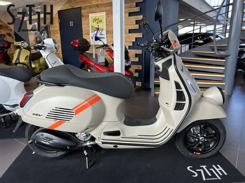 Vespa GTV 310
