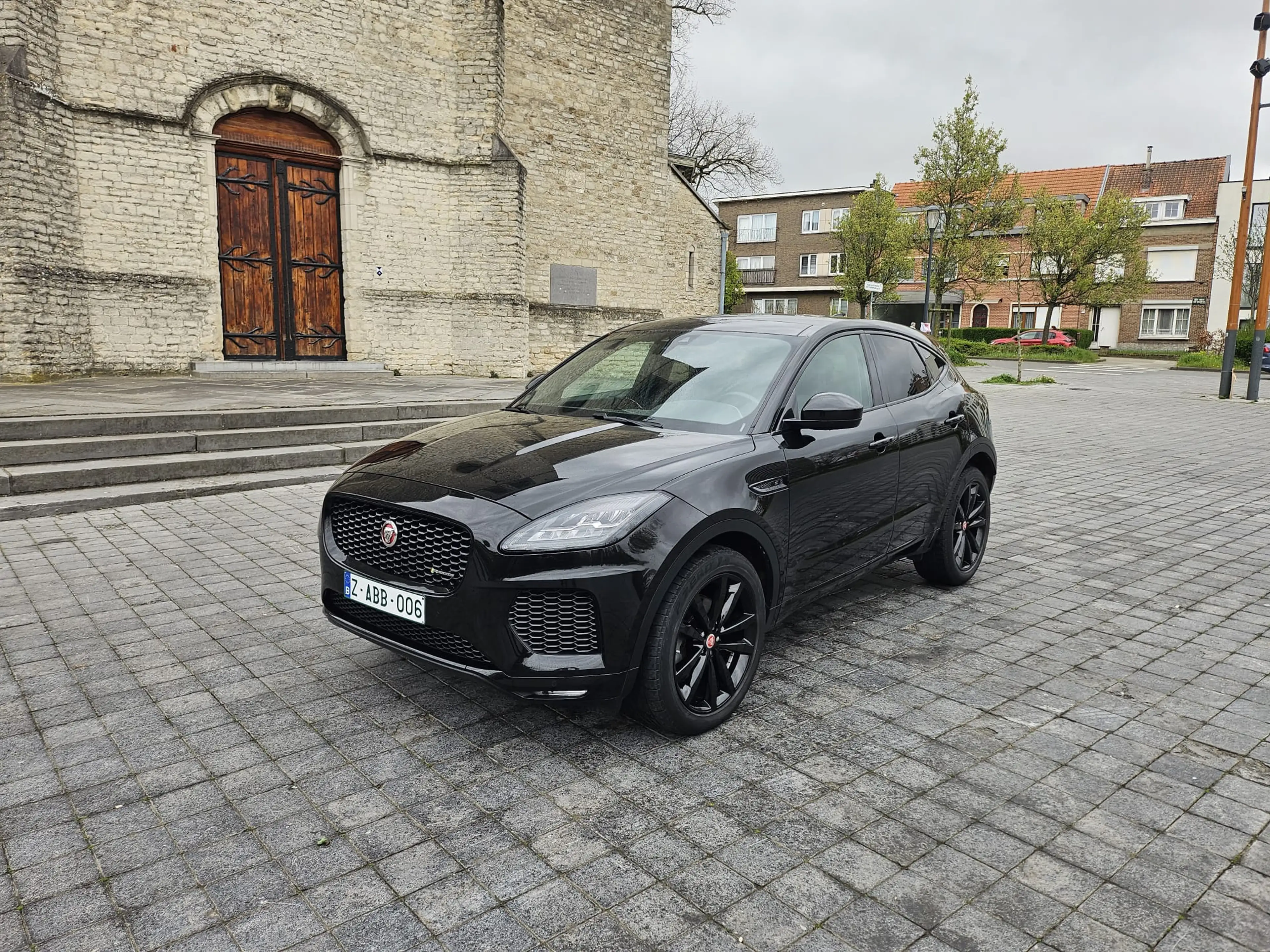 Jaguar E-Pace E-Pace 2.0 D AWD R-Dynamic (EU6.2) — photo 10