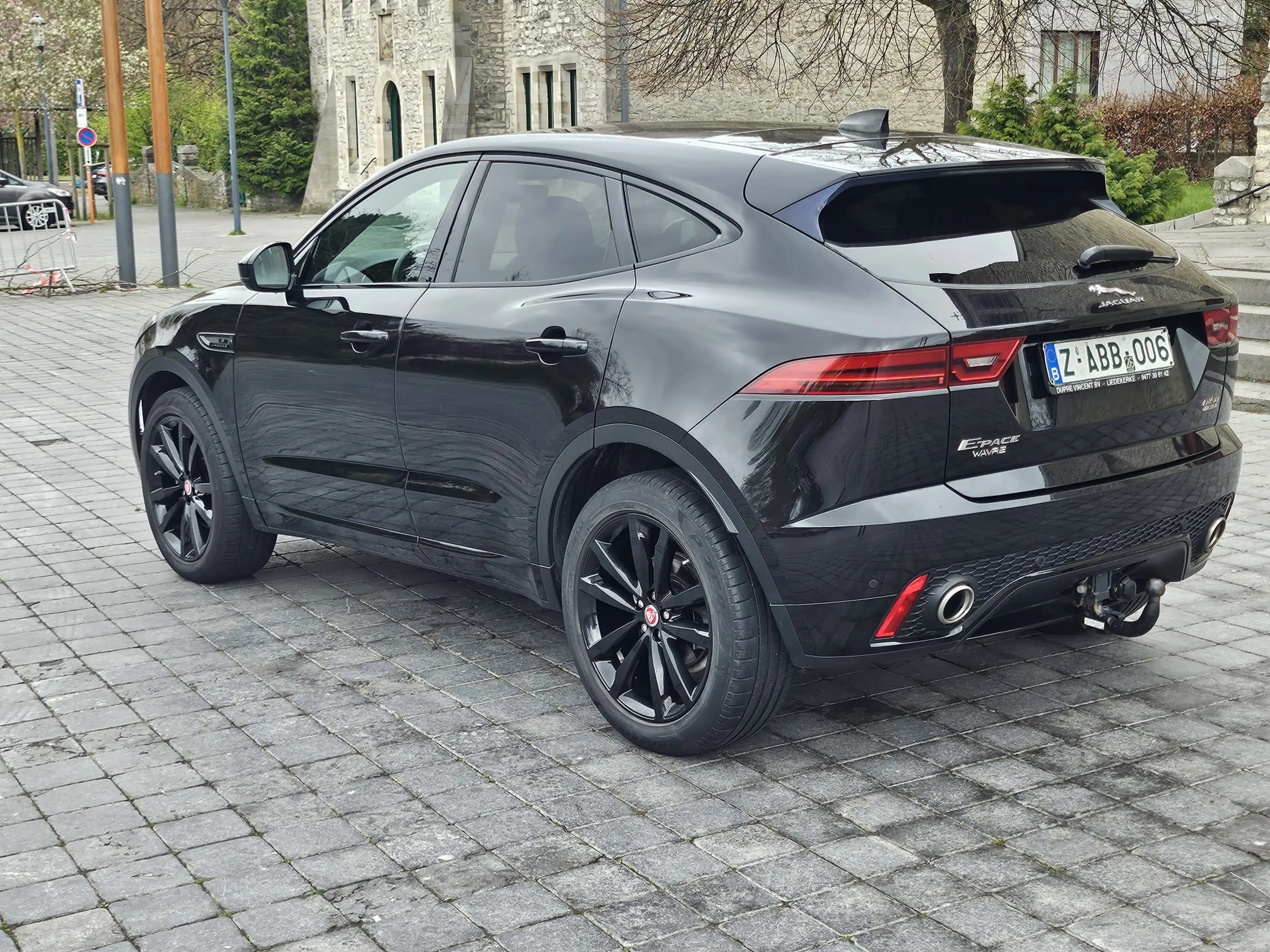 Jaguar E-Pace E-Pace 2.0 D AWD R-Dynamic (EU6.2) — photo 13