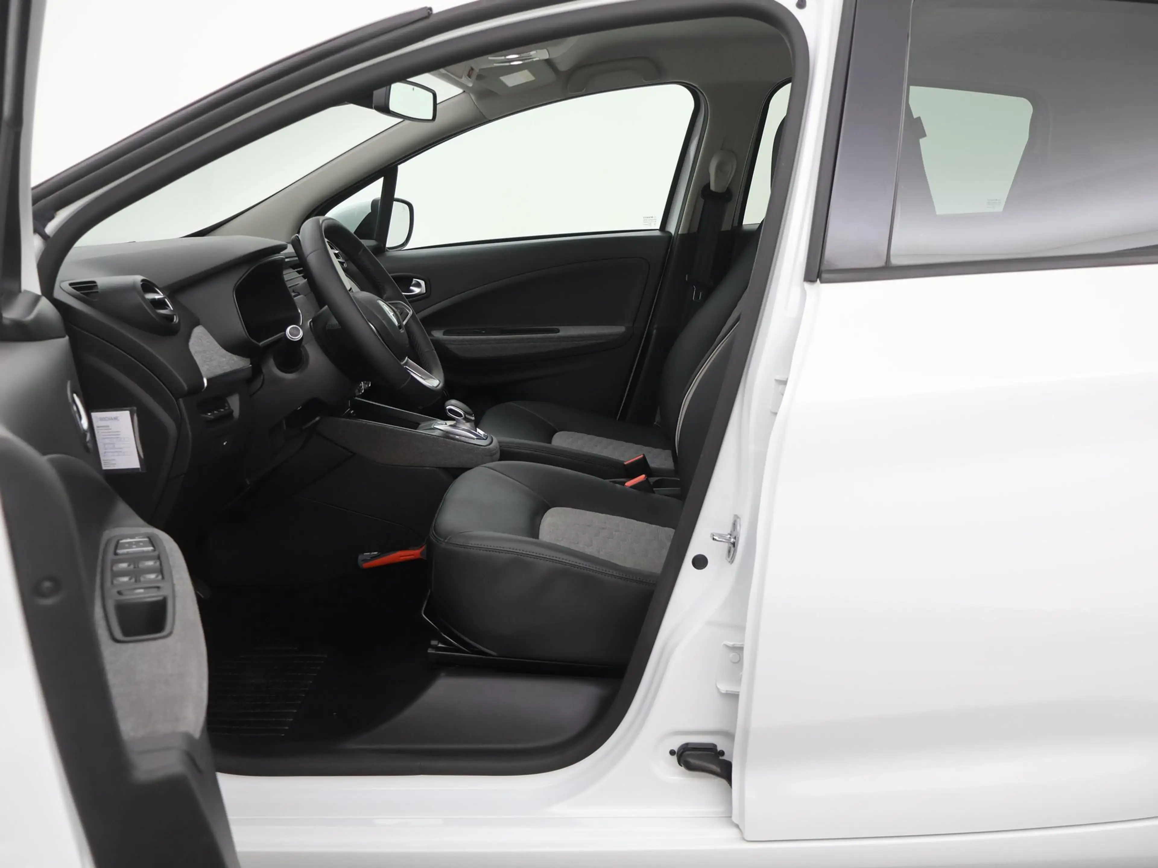 Renault ZOE R135 Intens 52 kWh (ex Accu) SOH90.5%|NAVI|CARPLAY — photo 10