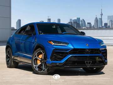 V8 | AWD | PANO ROOF | MASSAGE SEATS