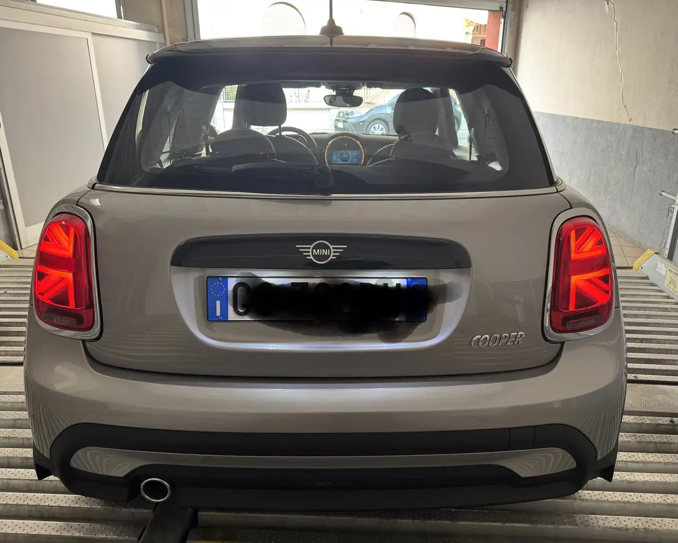 MINI Cooper 3p 1.5 Essential Grigio - 2