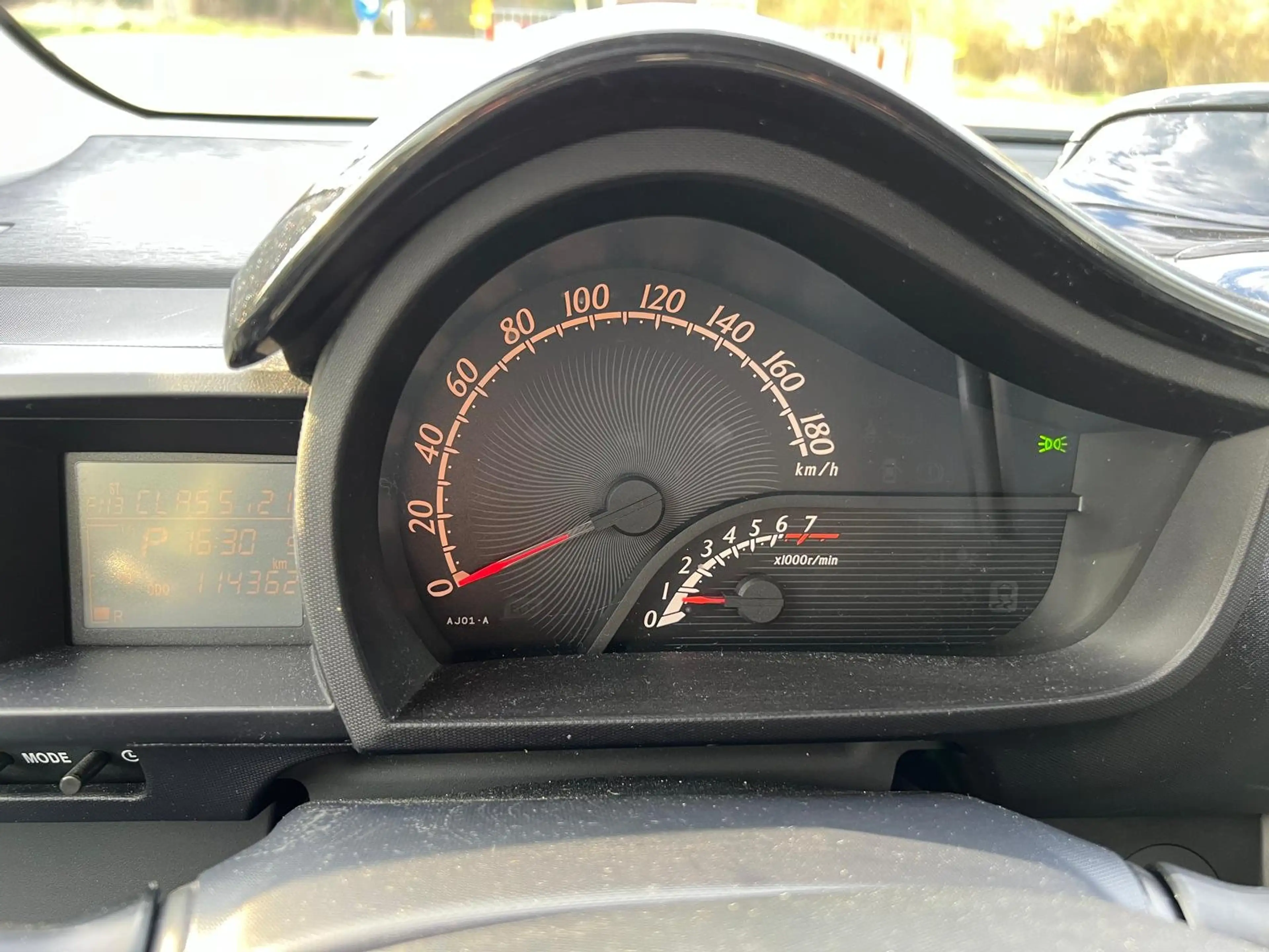 Toyota iQ IQ 1.0 Multidrive Automatique Jante Clima — photo 14