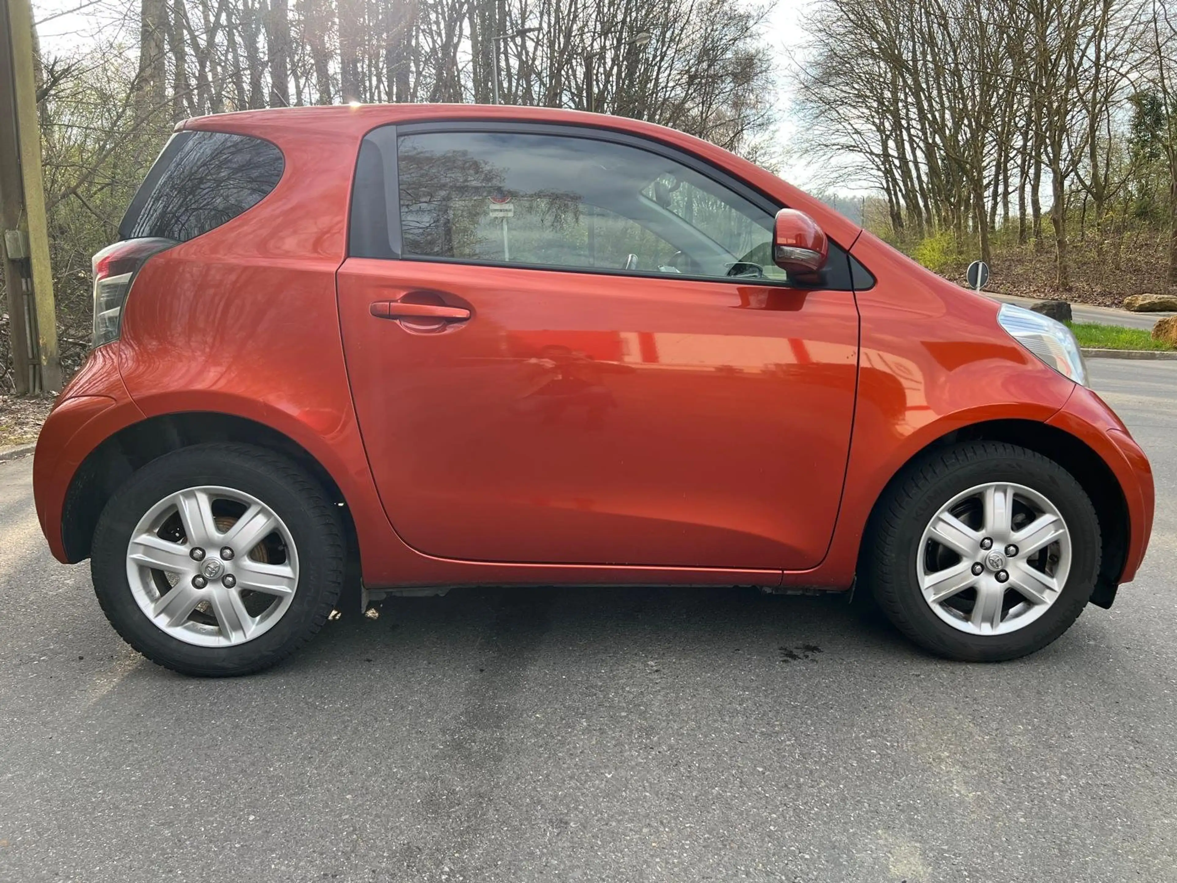 Toyota iQ IQ 1.0 Multidrive Automatique Jante Clima — photo 7
