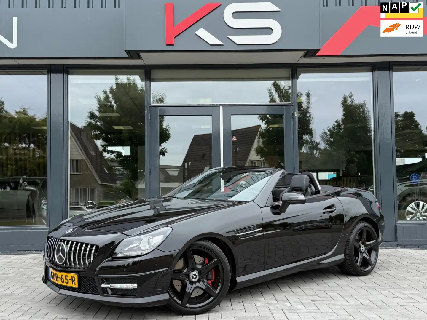 Mercedes-Benz SLK 200 AMG Schwarz - 1