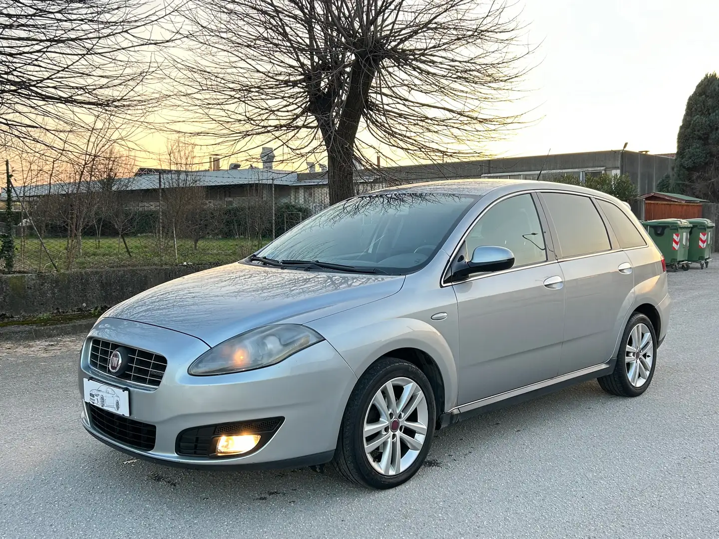 Fiat Croma 1.9 mjt 8v Dynamic Ok neopatentati - 1
