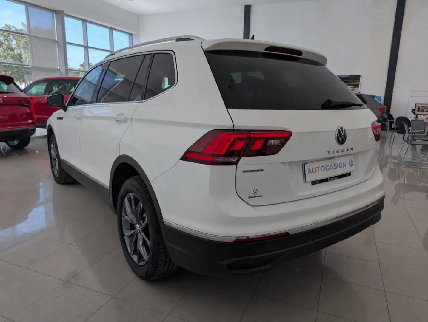 Volkswagen Tiguan Allspace 2.0TDI Life 110kW Blanco - 2