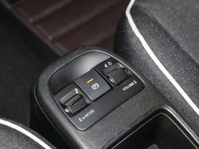 Fiat 500e view 10