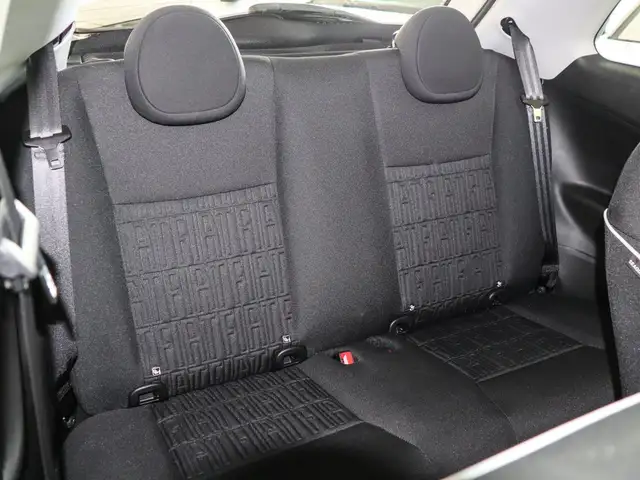 Fiat 500e view 4