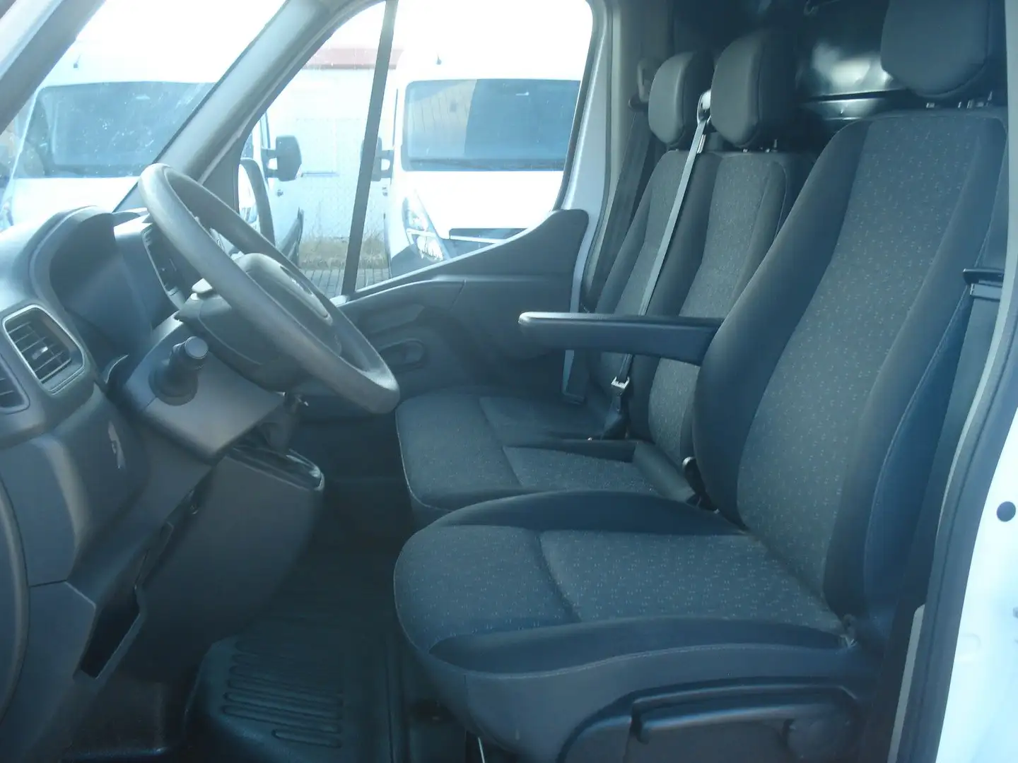 Opel Movano B L2H2 3,5t 44080Km Navi Klima EURO6 PDC Blanc - 2