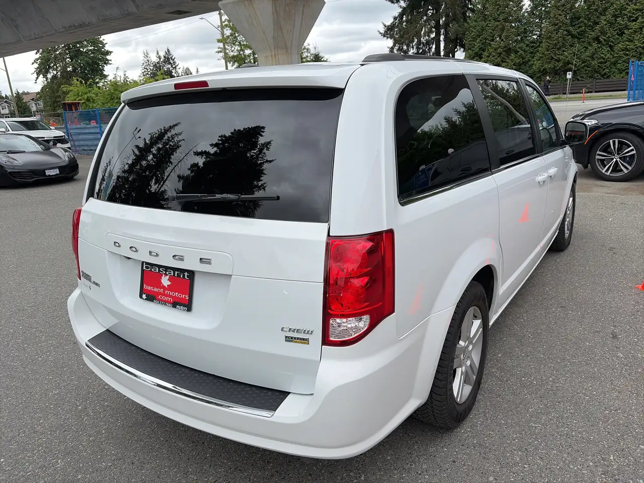 Dodge Grand Caravan снимка Dodge Grand Caravan