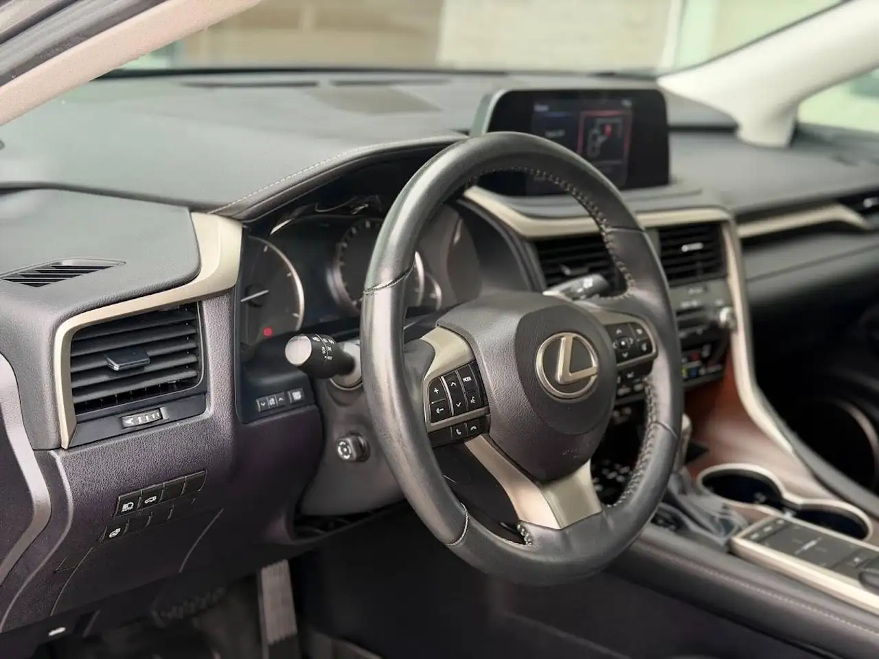 Lexus RX fotografie Lexus RX