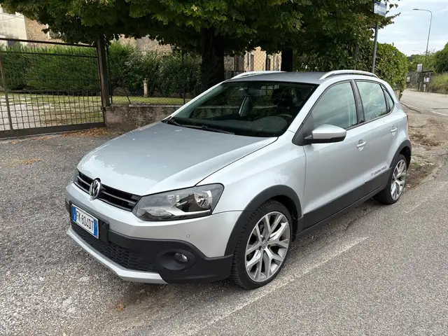 Volkswagen Polo Cross Polo V  5p 1.4 tdi bm dsg