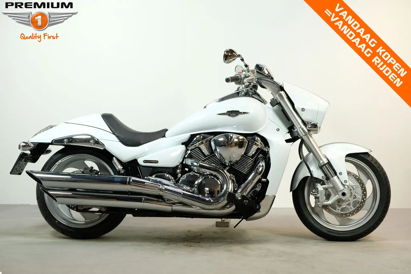 Suzuki M 1800 R INTRUDER Blanc - 1