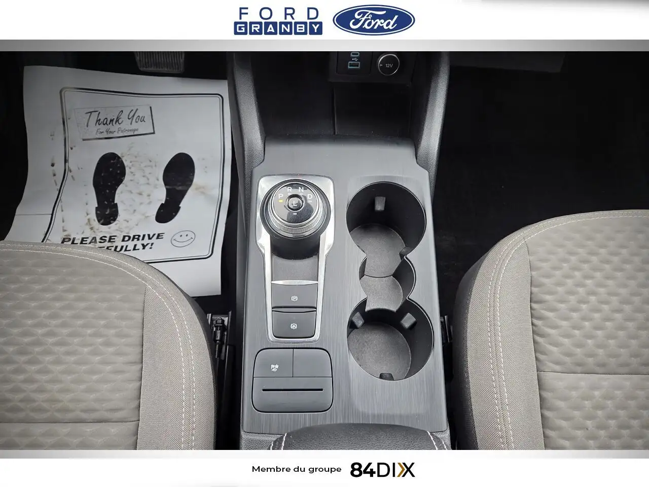 Ford Escape снимка Ford Escape