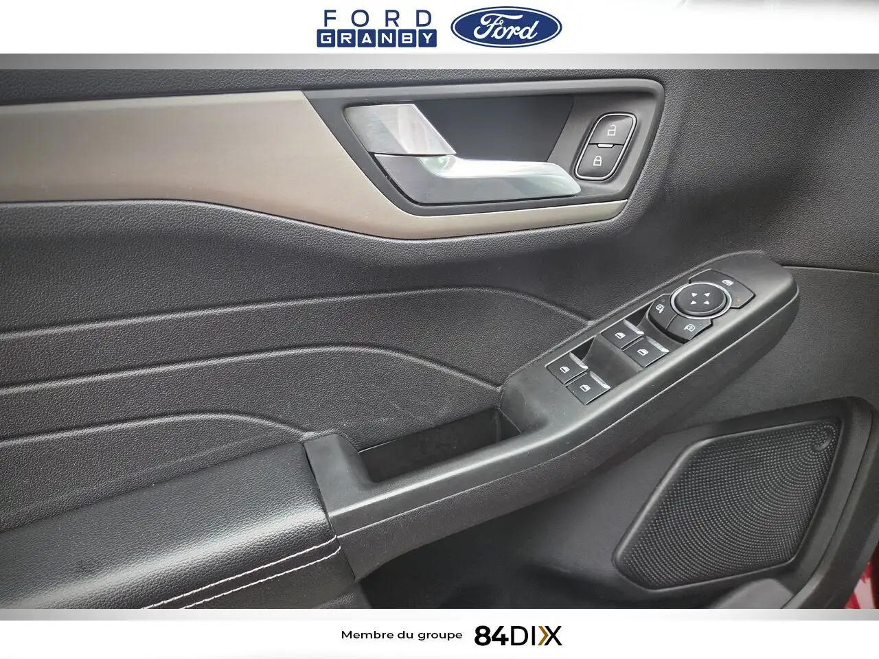 Ford Escape снимка Ford Escape