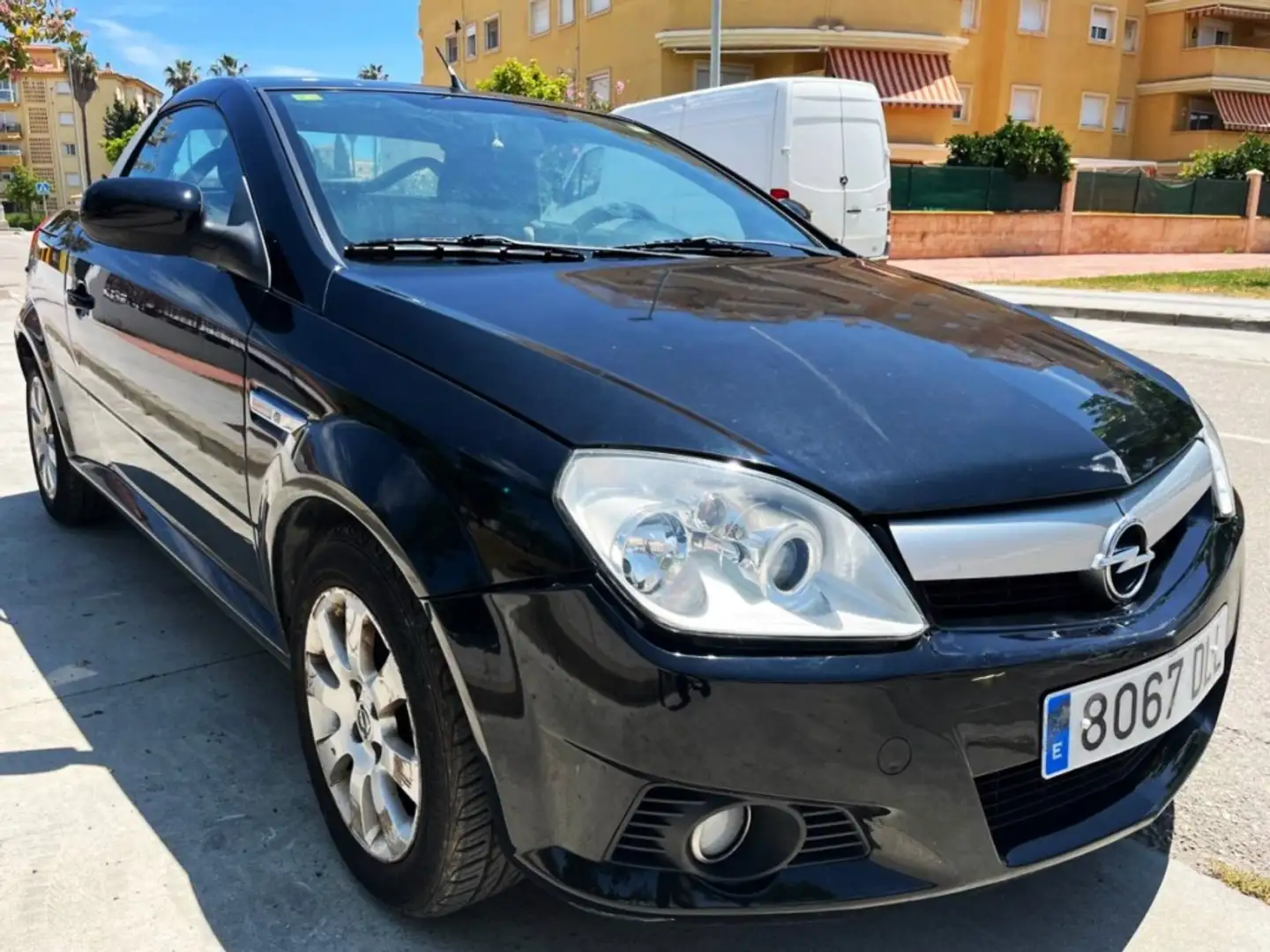 Opel Tigra Descapotable Manual de 2 Puertas Noir - 1