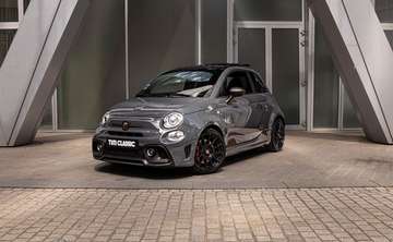 595 competizione
