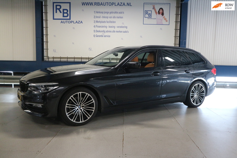 BMW 520 5-serie Touring 520i High Executive / A KWALITEIT