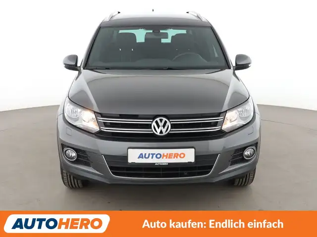 Volkswagen Tiguan view 9