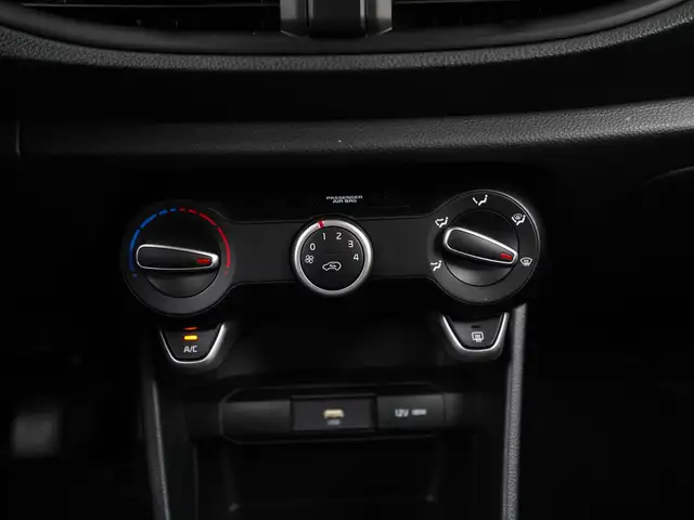Kia Picanto view 11