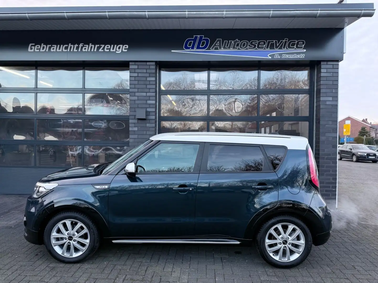 Kia Soul Dream Team Navi. SHZ LHZ Blau - 2