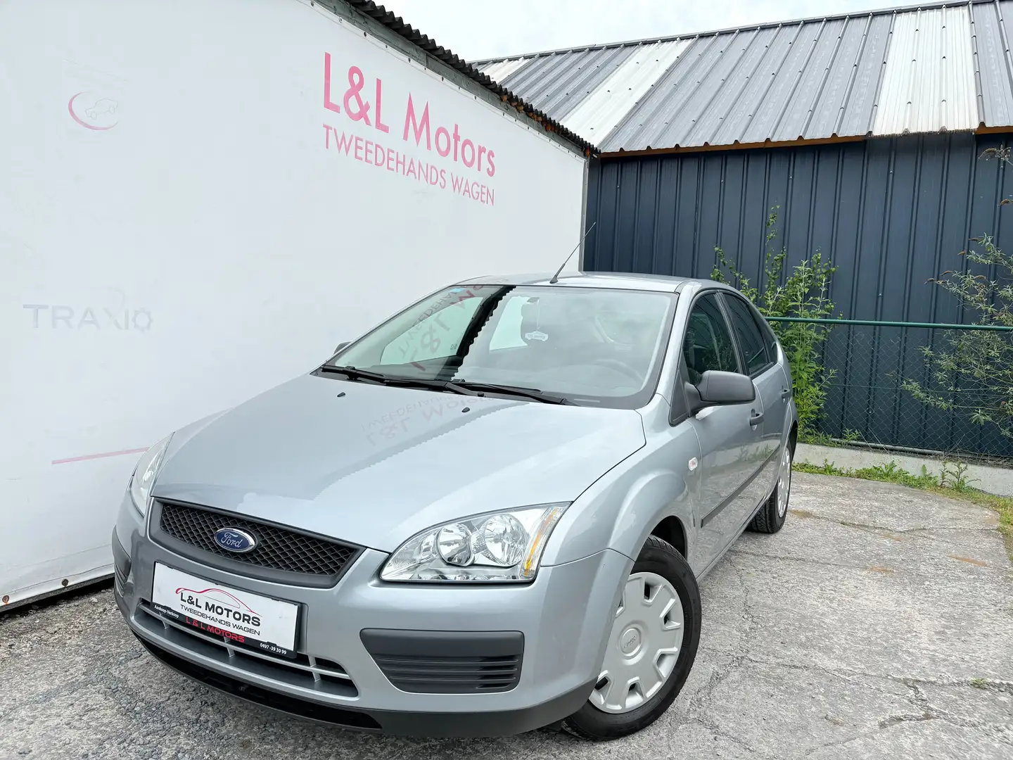 Ford Focus 1.4i 16v Ambiente 58.000kms Airco/Clim**Garantie** Grigio - 1