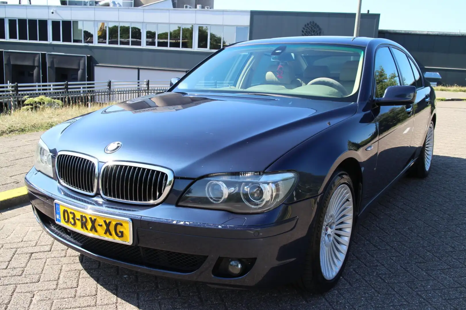 BMW 740 7-serie 740i Executive Blauw - 1