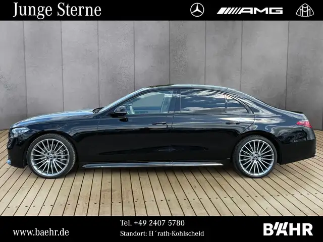 Mercedes-Benz 450 view 2