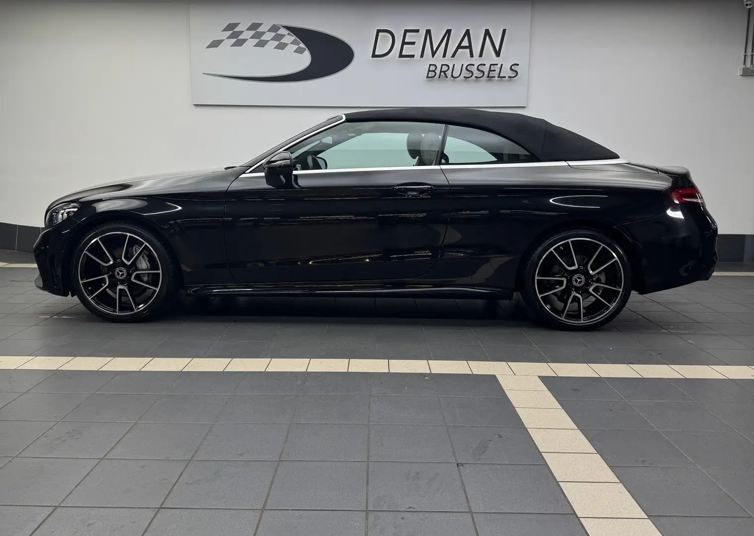 Mercedes-Benz C 180 Cabriolet - AMG Line - manu. Full Noir - 2