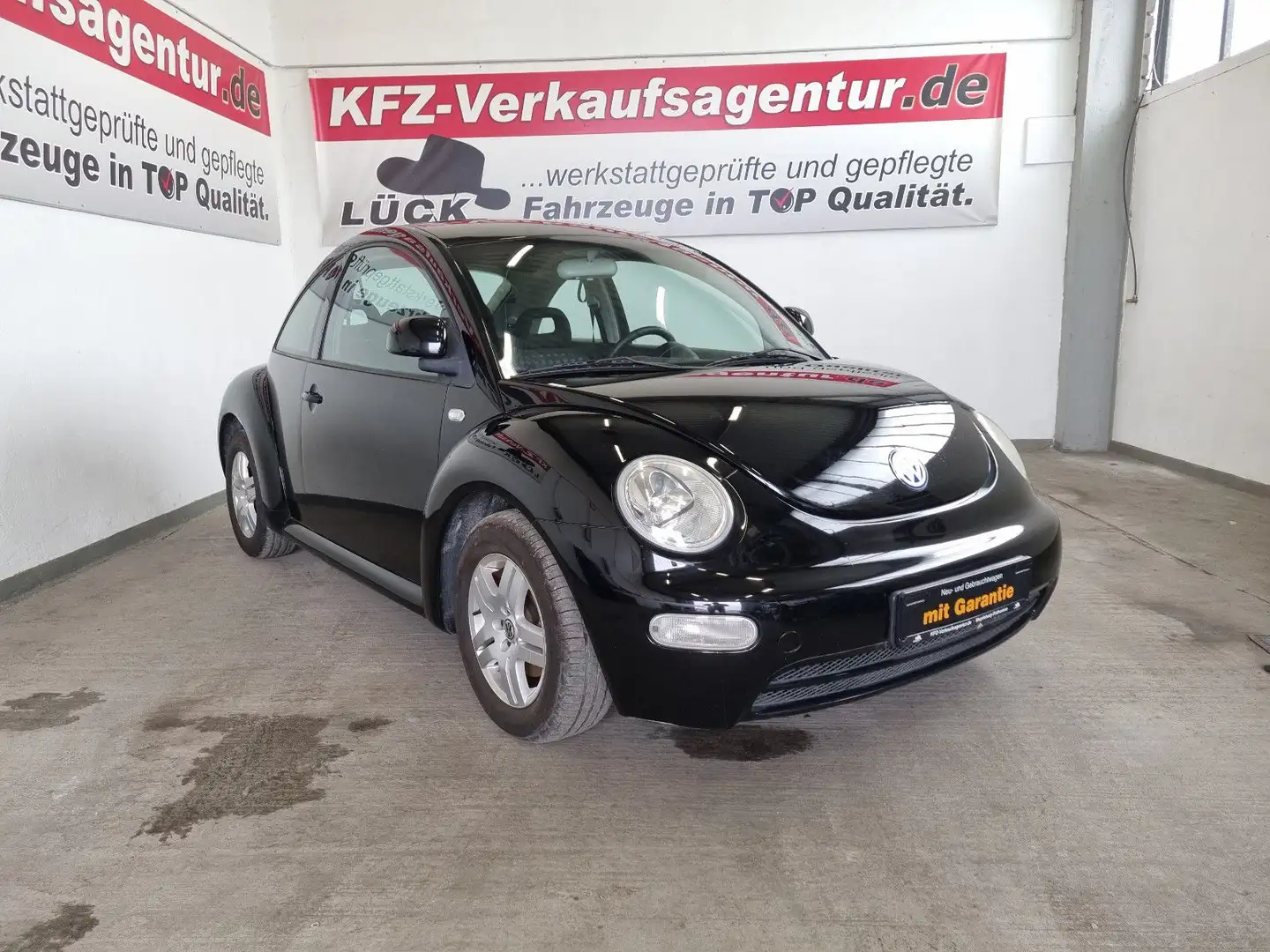 Volkswagen New Beetle Lim. 2.0, inkl. 1 Jahr Garantie Negro - 2