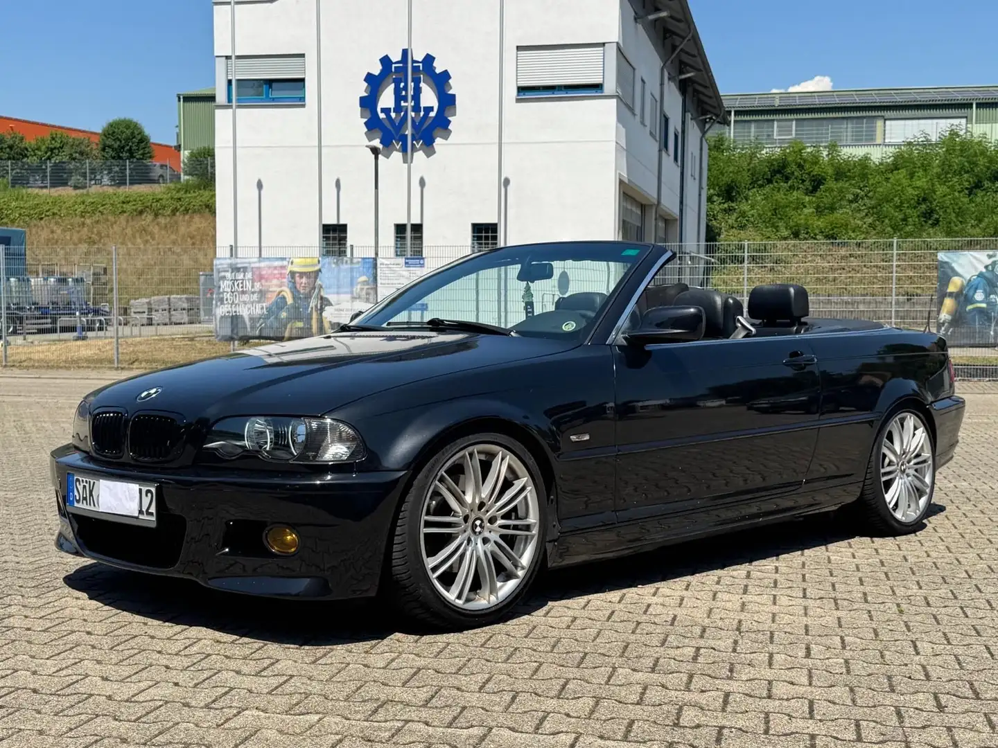 BMW 325 Ci - 1