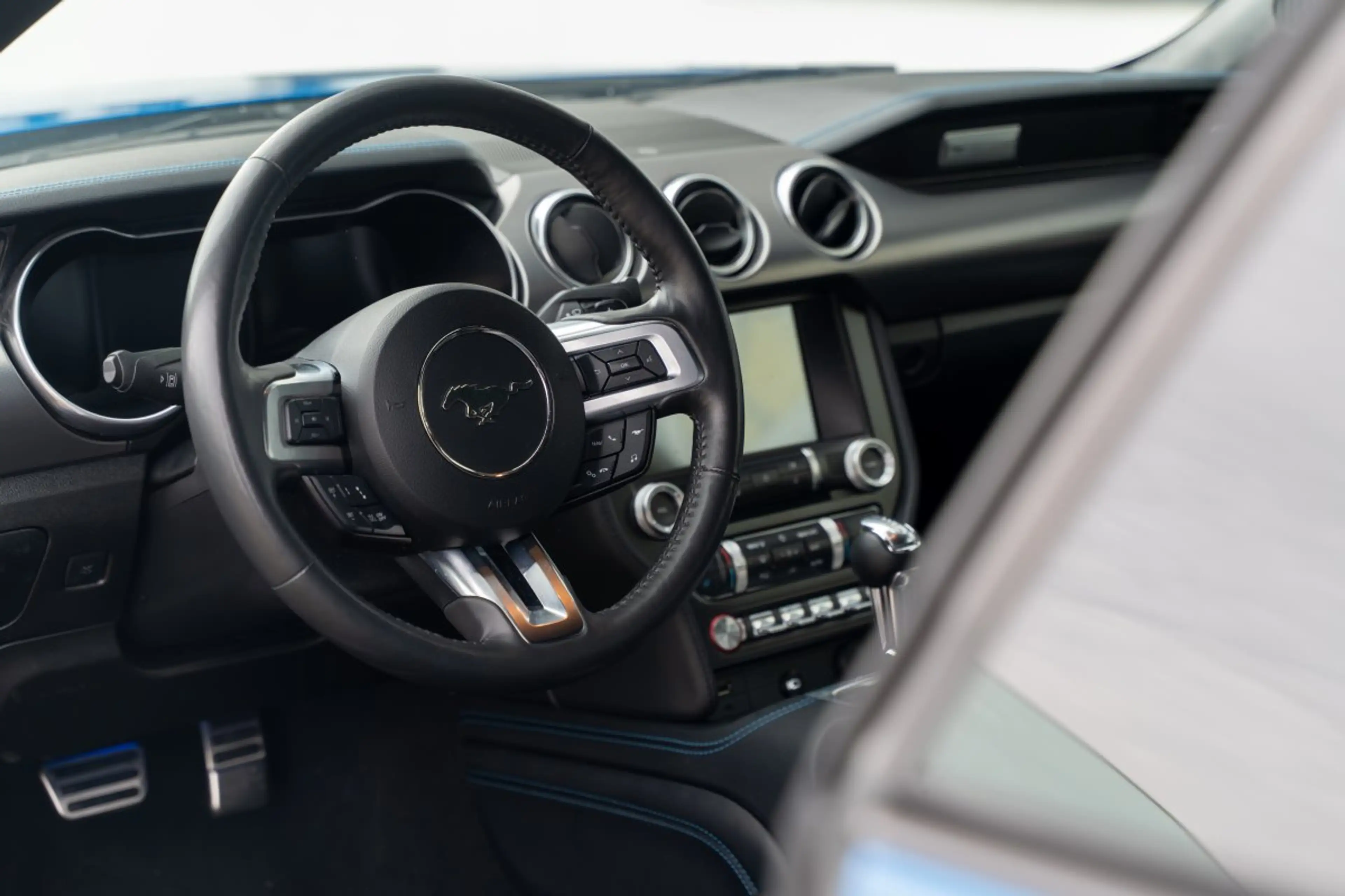 Ford Mustang GT 5.0 Fastback MagneRide/Heckspoiler/Ford-Garanti — photo 9