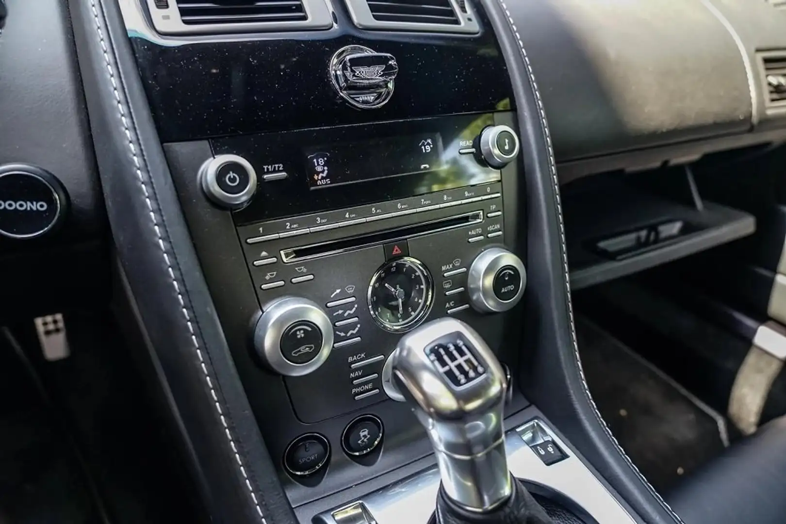 Aston Martin Vantage Vantage Coupe 6.0 V12 Carbon Black Nero - 2