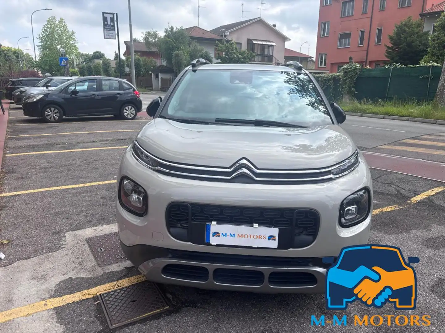 Citroen C3 Aircross PureTech 82 Shine Gris - 2