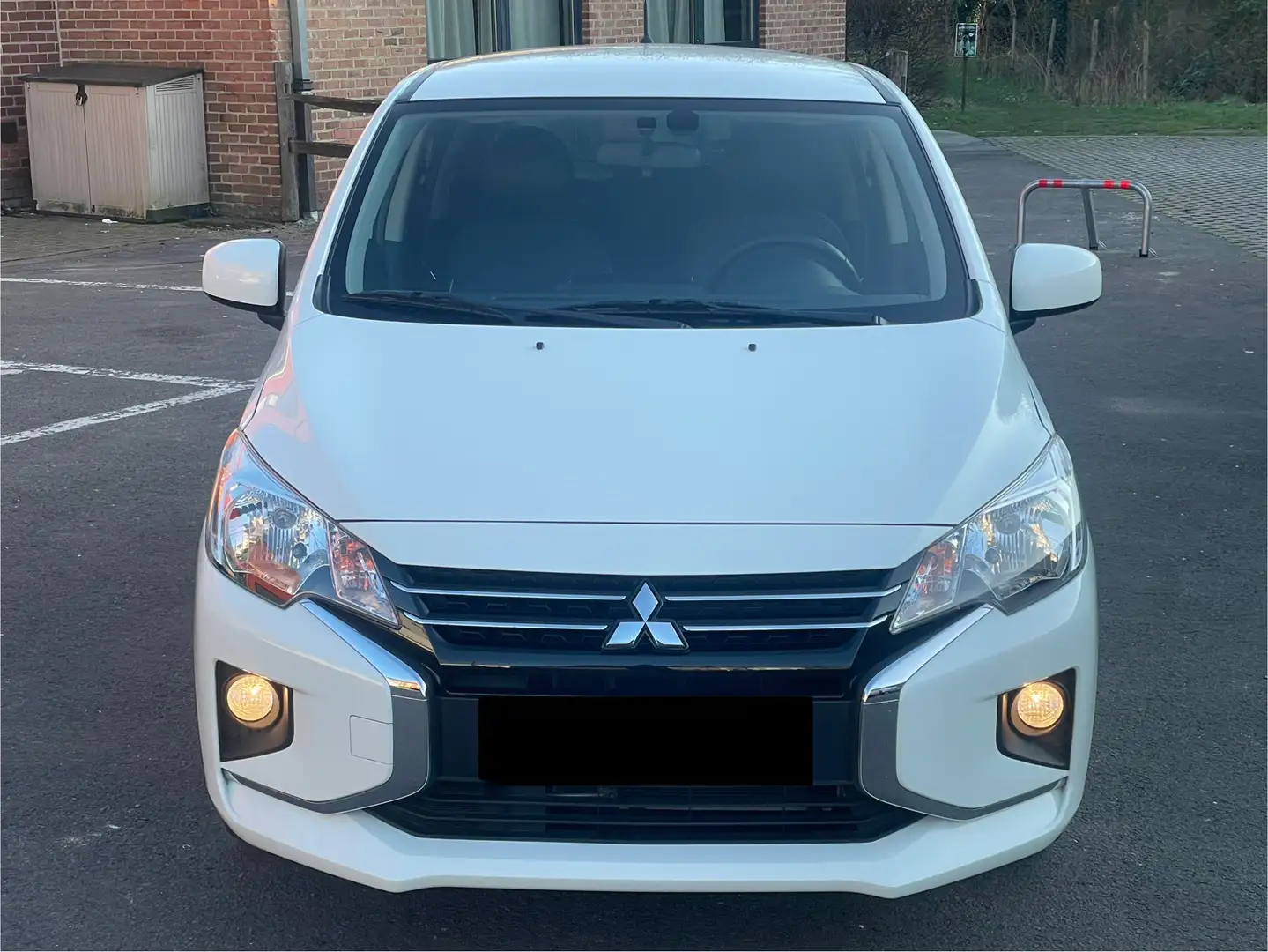 Mitsubishi Space Star 1.2i DIAMOND/ETAT NEUF/CARPLAY/GPS/CAMERA/GARANTIE Blanc - 2