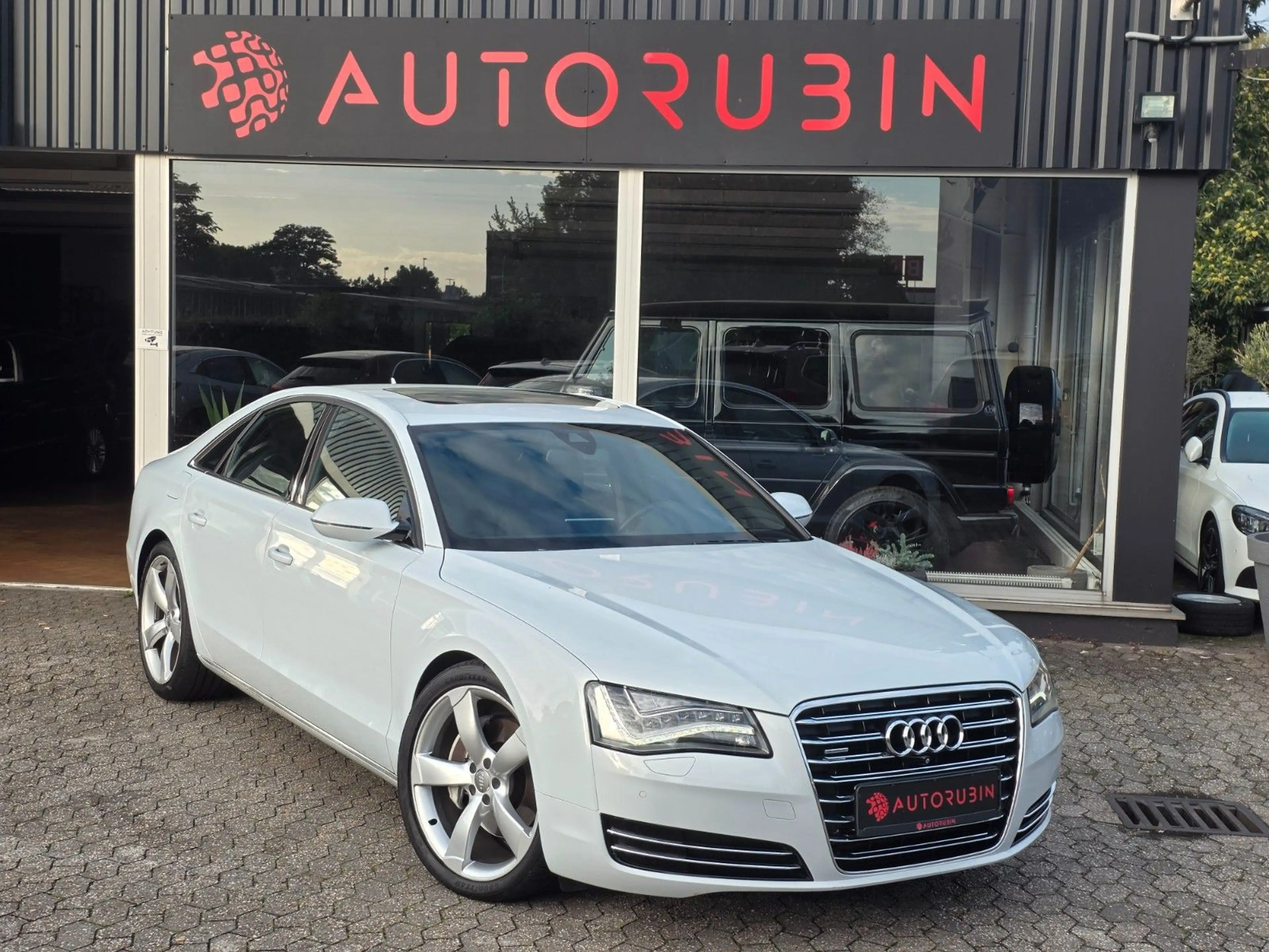 Audi A8 3.0 TDI quattro SCHECKHEFT/EL.SD/360Grad/KOMF