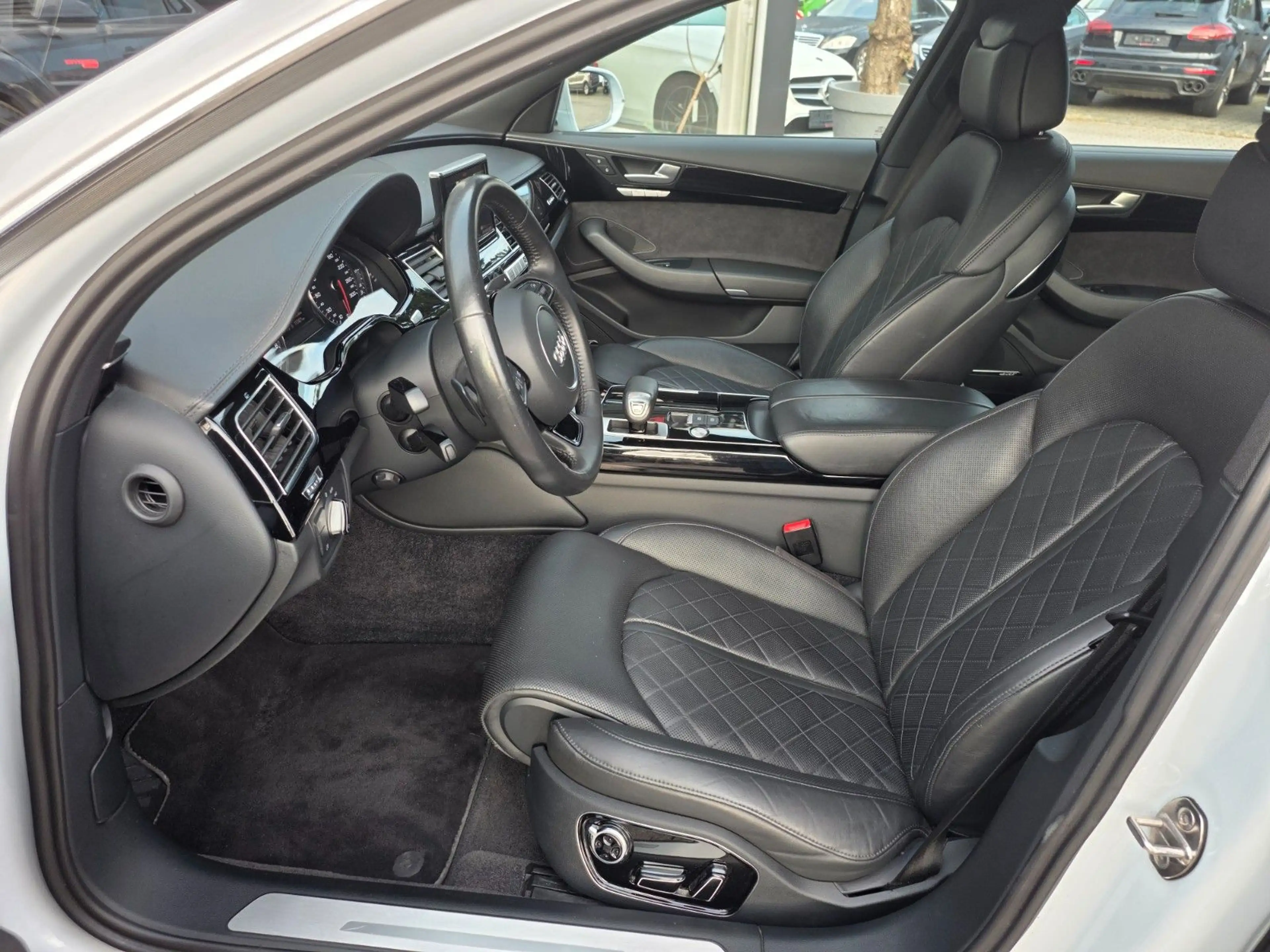 Audi A8 3.0 TDI quattro SCHECKHEFT/EL.SD/360Grad/KOMF — photo 15