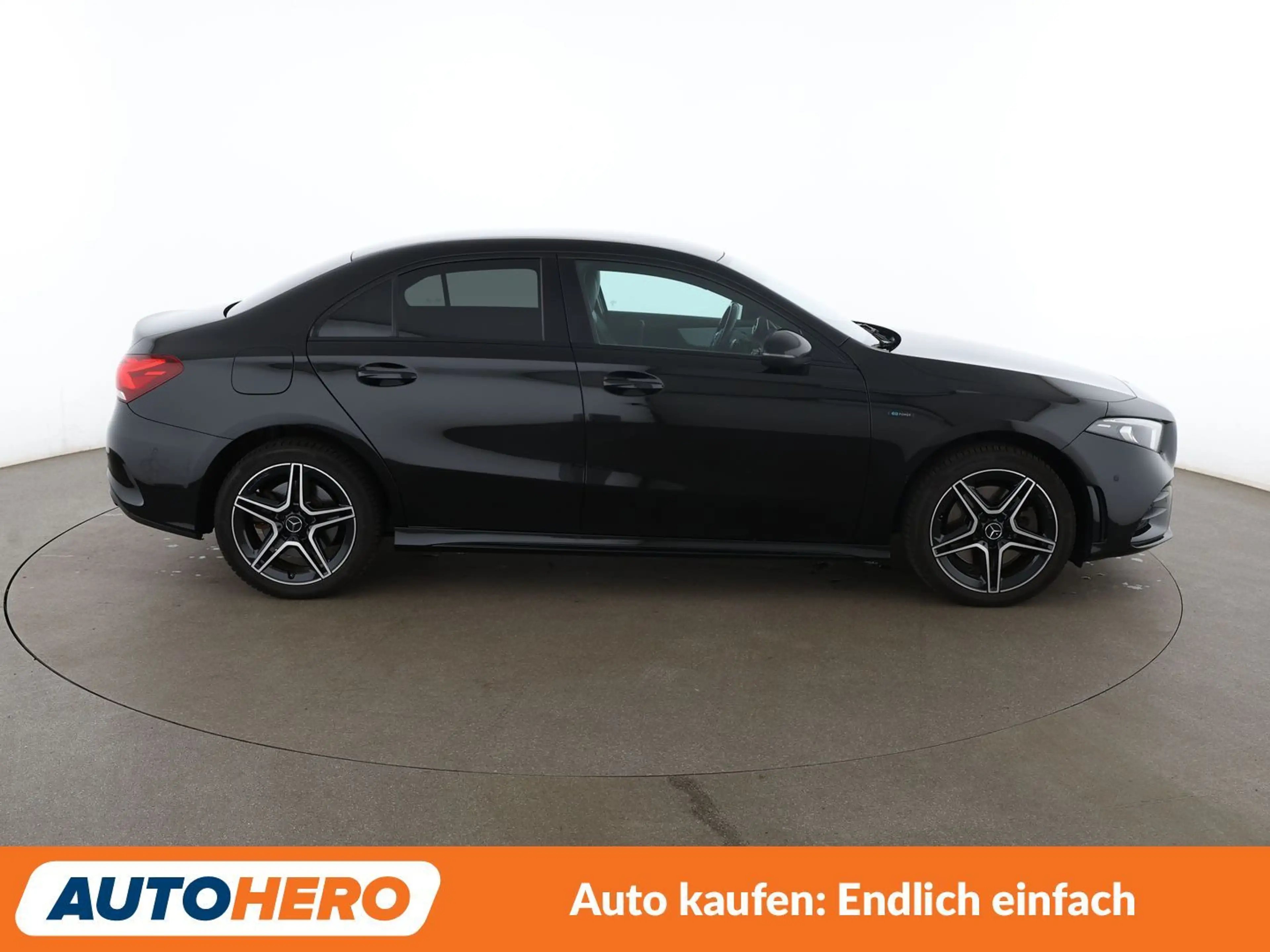 Mercedes-Benz A 250 A 250e Edition 2020 AMG Line Aut.*NAVI*LED*SPUR* — photo 7