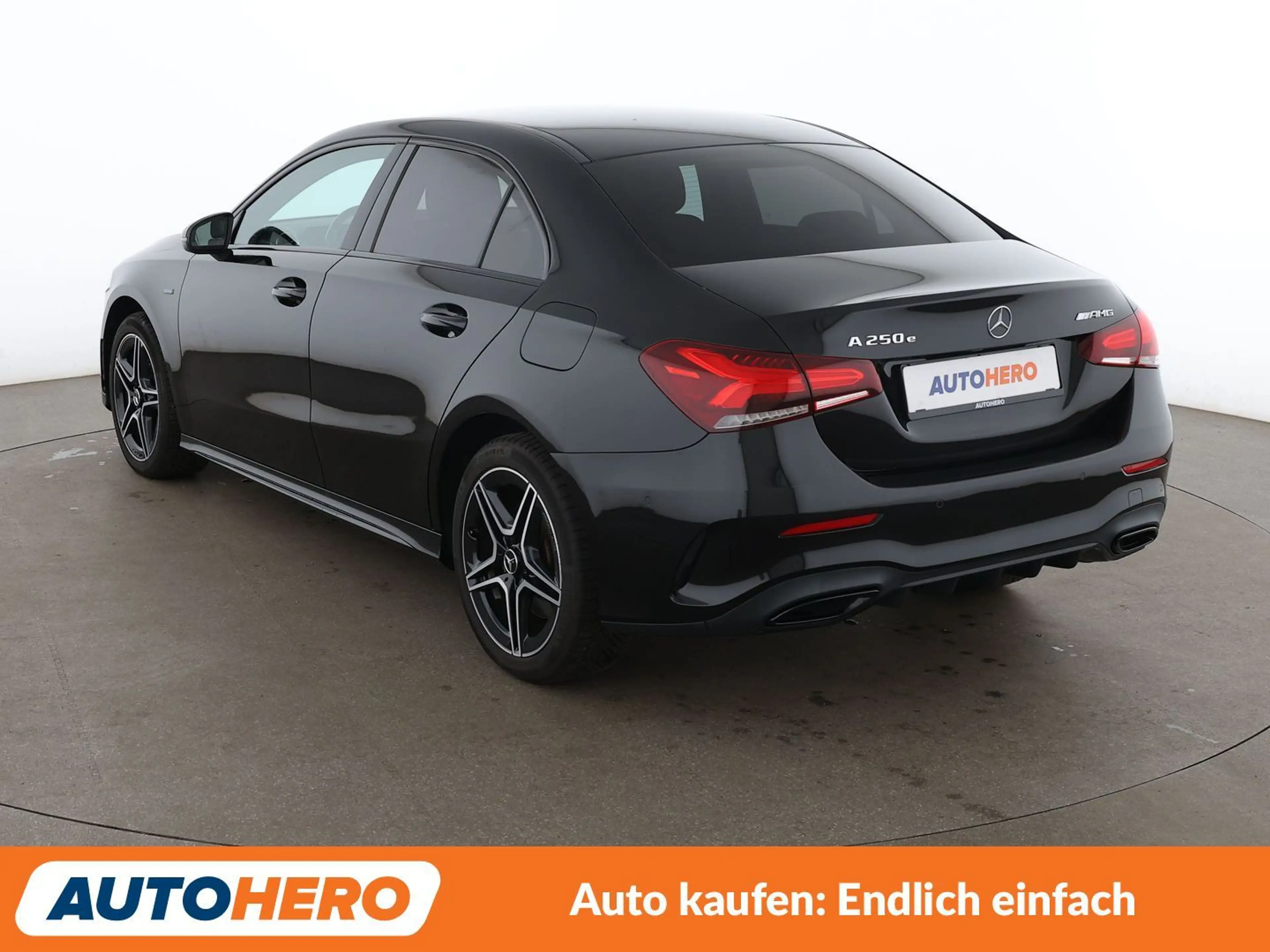 Mercedes-Benz A 250 A 250e Edition 2020 AMG Line Aut.*NAVI*LED*SPUR* — photo 4