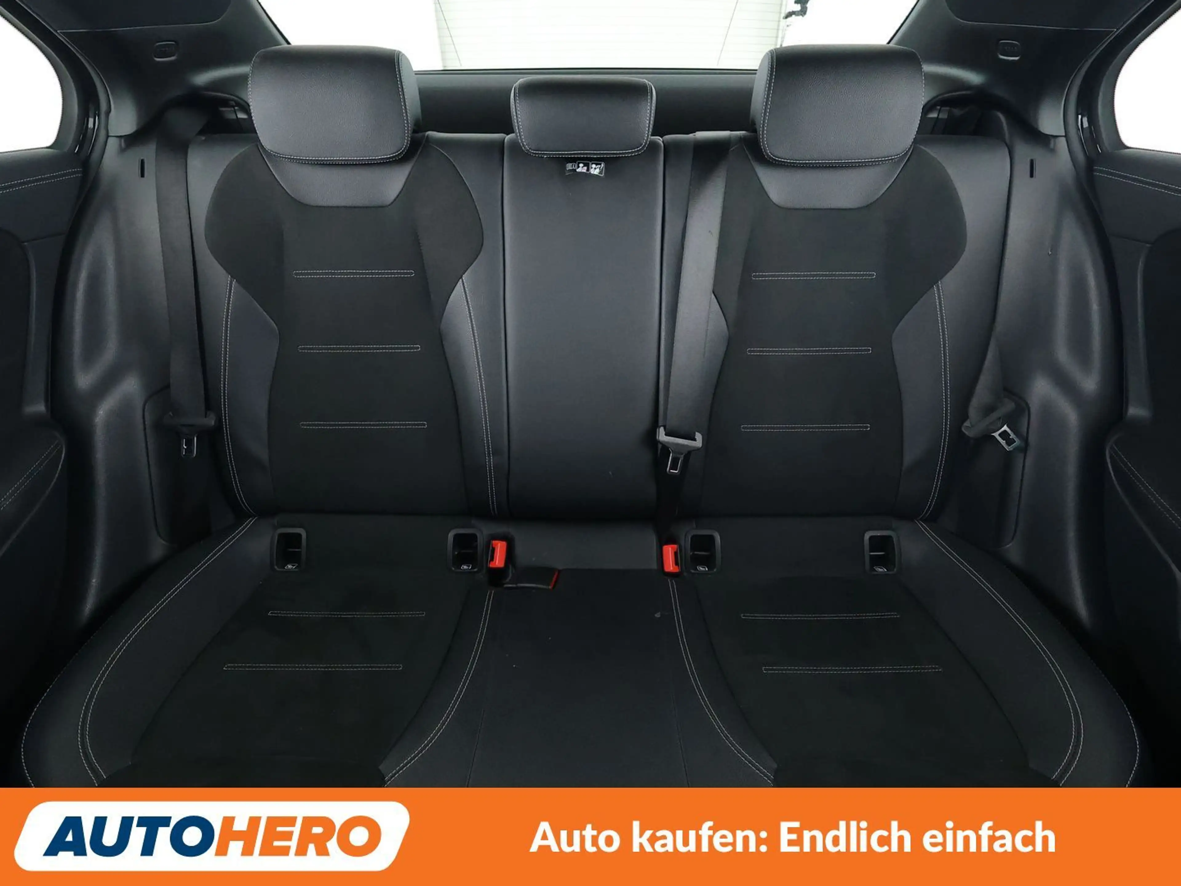 Mercedes-Benz A 250 A 250e Edition 2020 AMG Line Aut.*NAVI*LED*SPUR* — photo 15