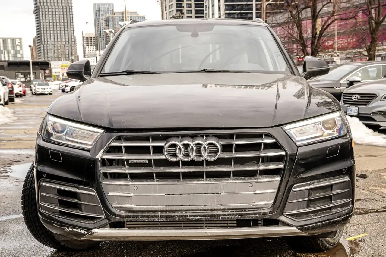 Audi Q5 снимка Audi Q5