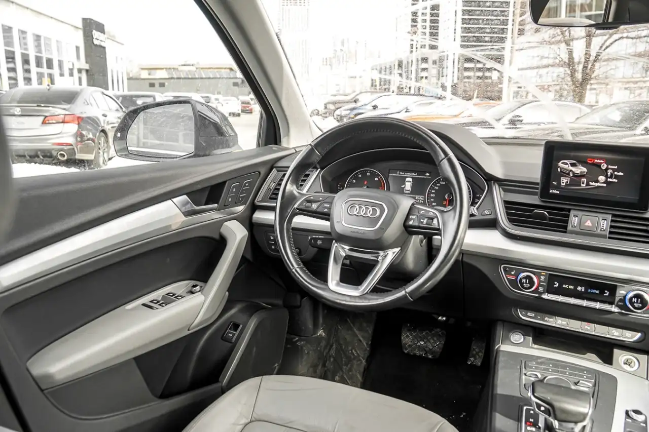 Audi Q5 снимка Audi Q5