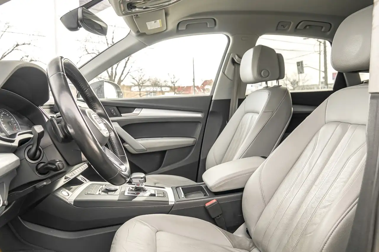 Audi Q5 снимка Audi Q5