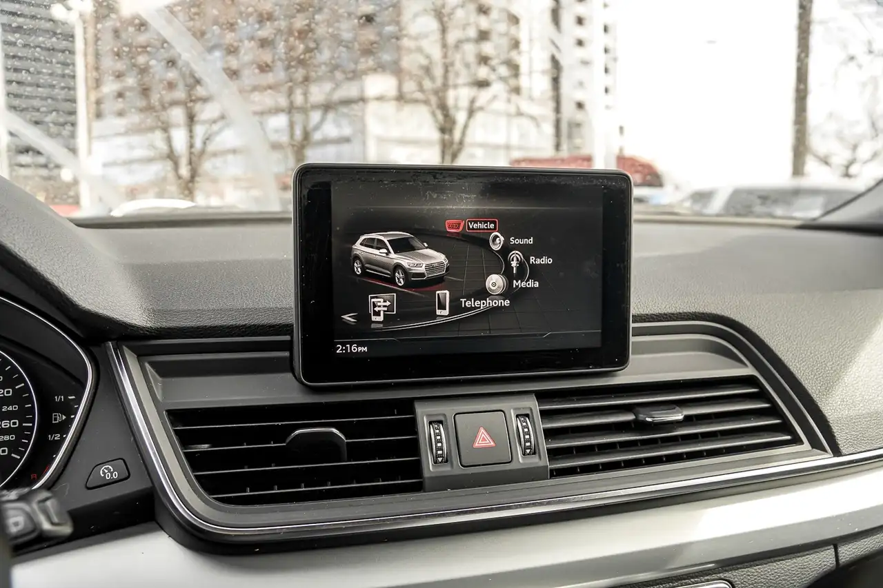 Audi Q5 снимка Audi Q5