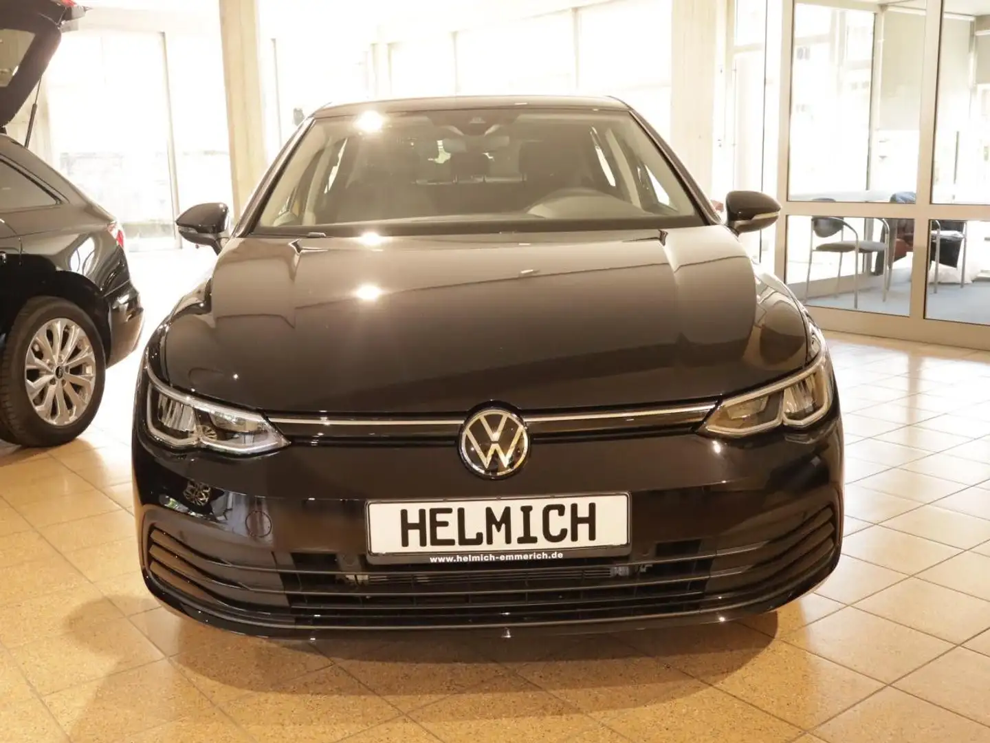 Volkswagen Golf VIII 1.5 TSI Life DSG LED Kamera ACC Klima Noir - 2