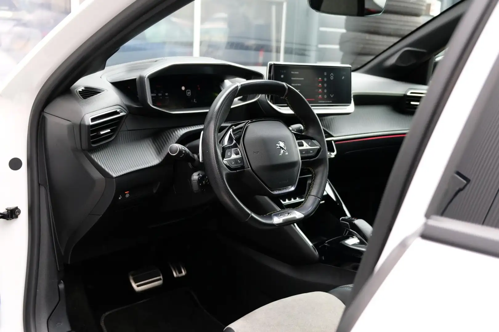 Peugeot 208 1.2 PureTech GT Pack *PANORAMADAK* Leder/Alcantara Weiß - 2